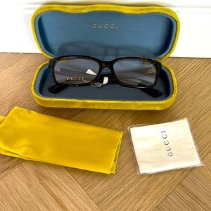 Brand new Gucci Havana glasses with case, bag and cleaning cloth